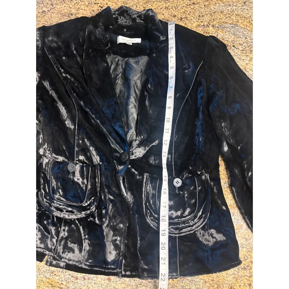 Emanuel Ungaro Black Velvet Blazer Jacket Women's Size 4‎ Button Front Velour
